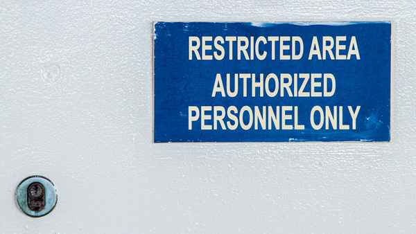 Image with slug jni-restriction